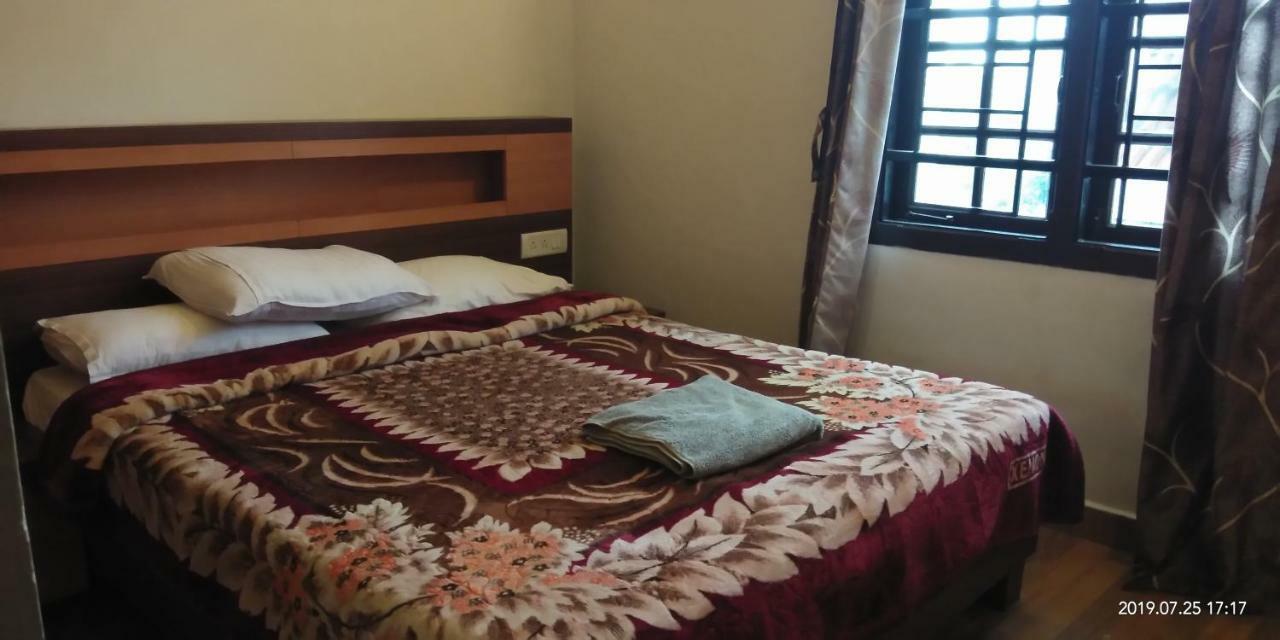 Adhithya Holidays 科代卡纳尔 外观 照片